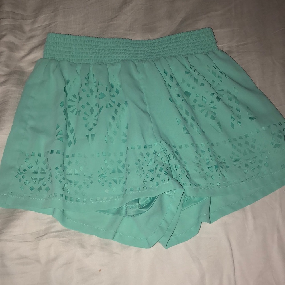 Blu Pepper turquoise flow shorts